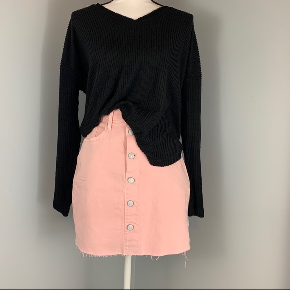 NWT Old Navy Pink Button Down Denim Skirt - Picture 3 of 6